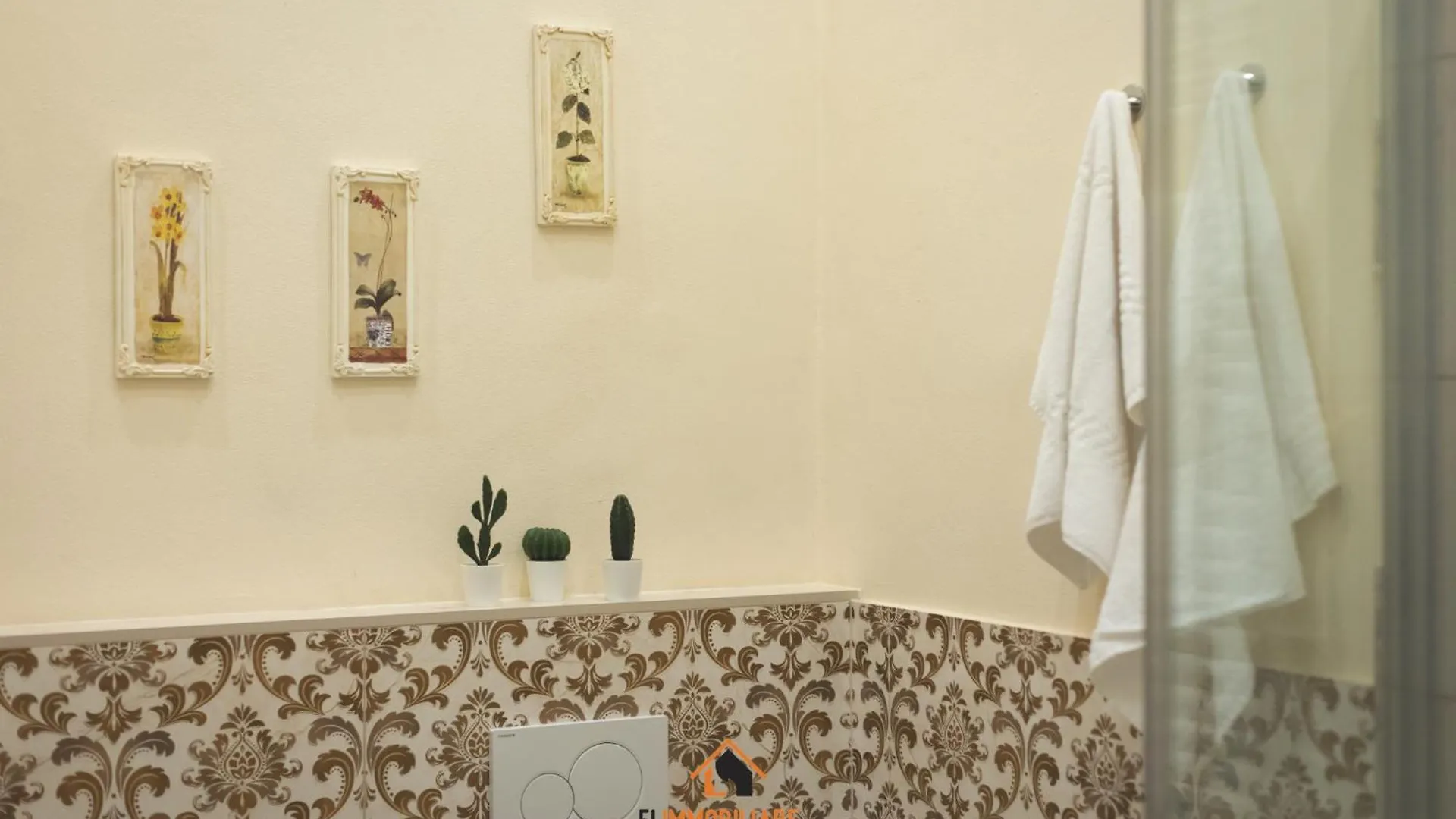 Intero Appartamento 3 Letti Con Garage Gratuito Livorno Italy